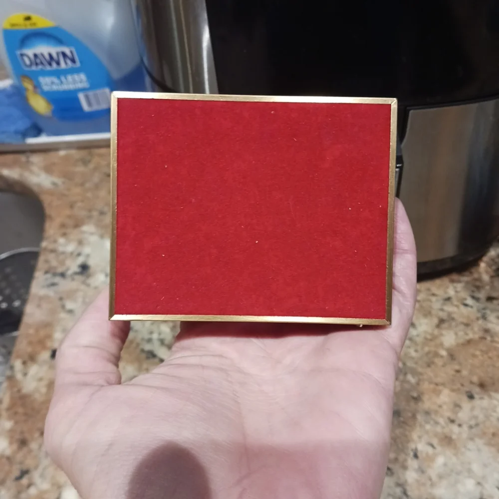 Vtg Tivoli Red & Black Enamel Casino Dice Cufflinks w/Tie Pin In Original Box.
